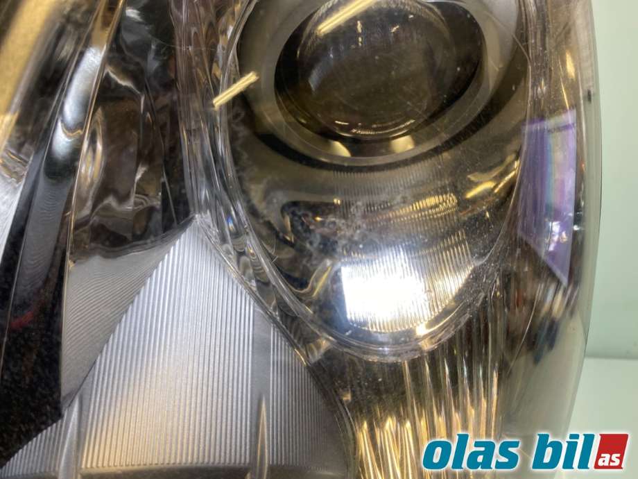 Frontlykt venstre halogen til SsangYong Rexton 2007-2013 (Y250) (Y250) (SSANGYONG|)
