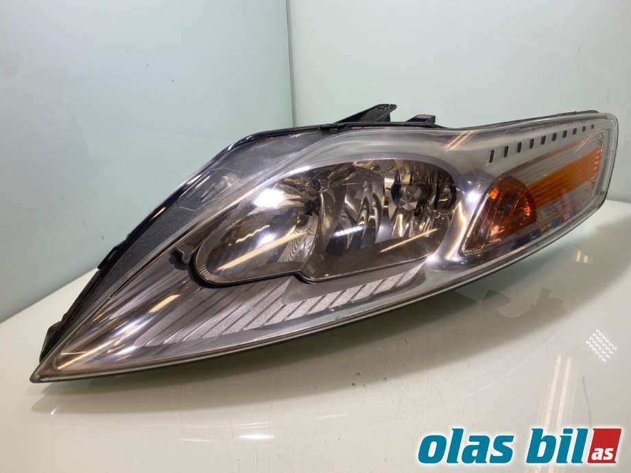 Frontlykt venstre halogen til Ford Mondeo 2007-2010 (Type IV, Fase 1) (FORD|1893199||7S71-13W030-AH)