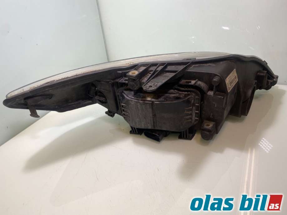Frontlykt venstre halogen til Ford Mondeo 2007-2010 (Type IV, Fase 1) (FORD|1893199||7S71-13W030-AH)