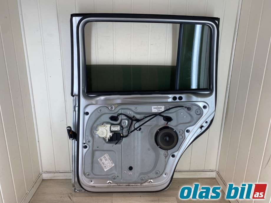 Dør høyre bak til VW Touran 2007-2010 (Type I, Fase 2) (VOLKSWAGEN|1T0 833 056 R|1T0 833 056 S|)