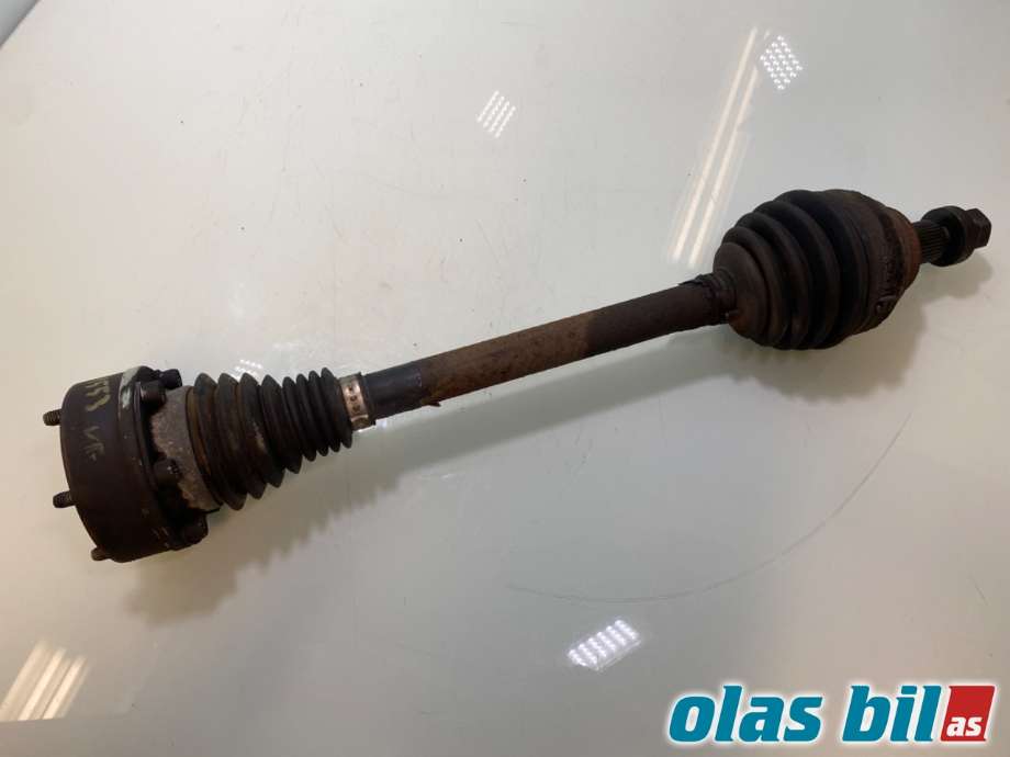 Drivaksel venstre foran til VW Touran, 2007-2010 (Type I, Fase 2) (VOLKSWAGEN|1K0 407 271 CP)