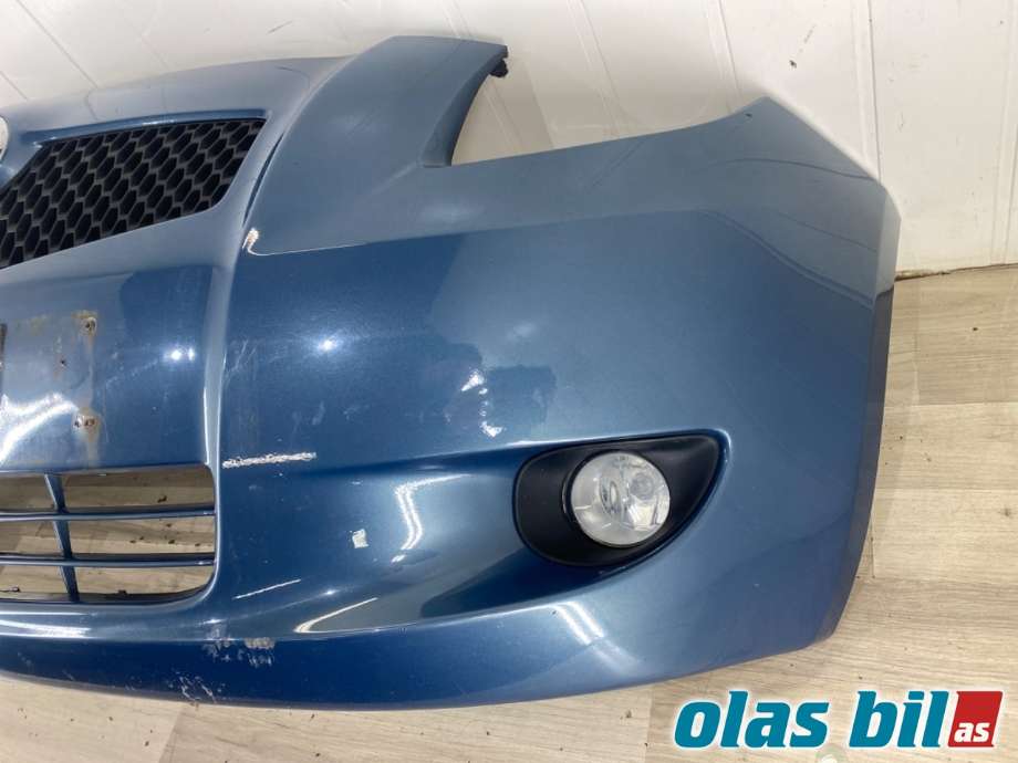 Støtfanger foran til Toyota Yaris 2006-2009 (Type II, Fase 1) (TOYOTA|521190D977|)