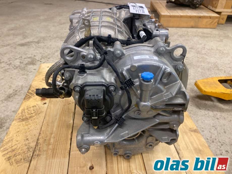 Motor elbil bak til Mercedes EQA 2021-->>  (A 243 340 88 02|)