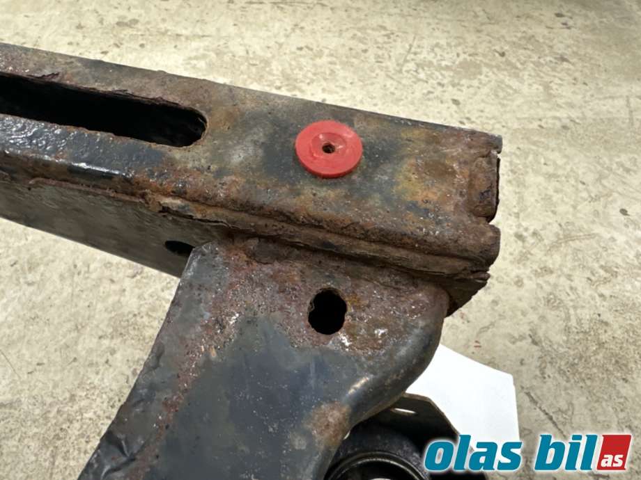 Travers foran hoved til Ford Mondeo 2014-2019 (Type V, Fase 1) (FORD|2521056|)
