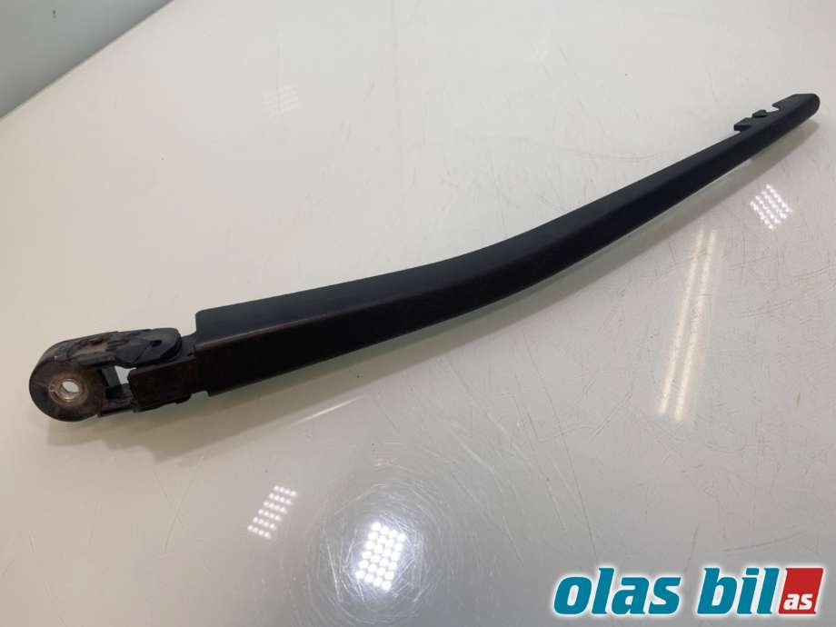 Viskerarm bakrute til Mazda 2, 2015-2019 (Type III, Fase 1) (MAZDA|DA6C-67-421)