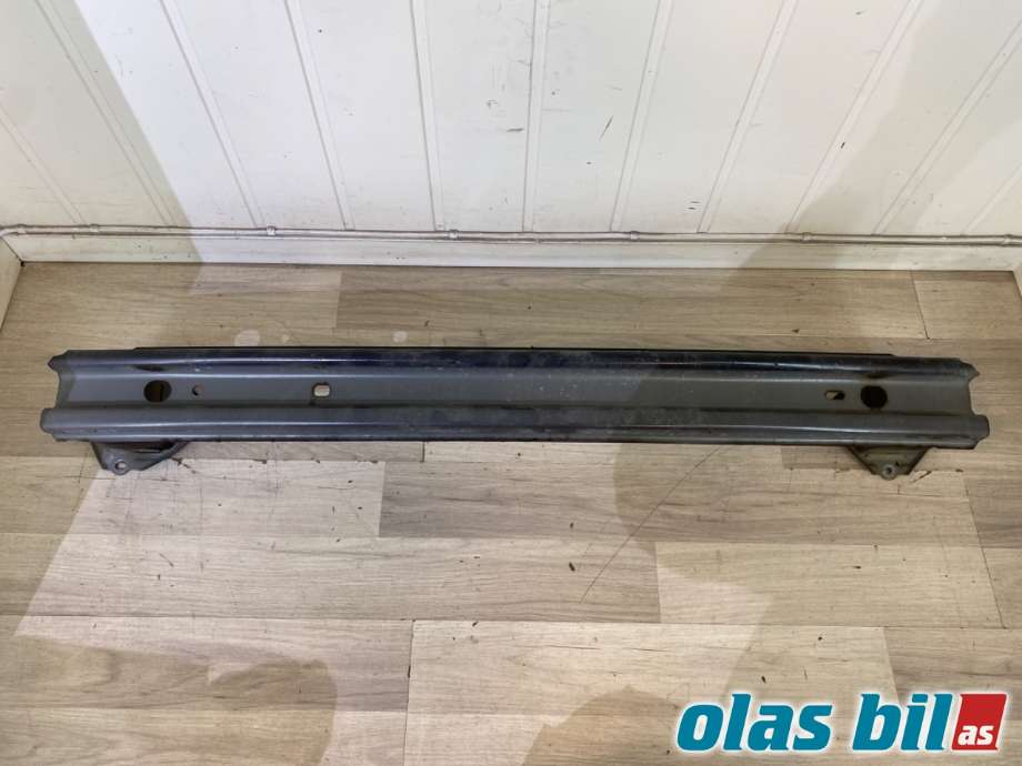 Støtfangerforsterkning bak til Toyota Yaris Cross (SUV) 2021-->>  (520230W020|)
