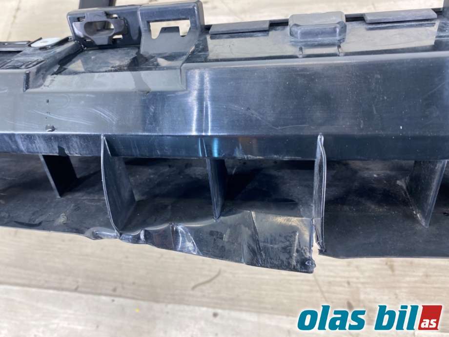 Frontplate til Land Rover Discovery 2017-->> (Type V)  (LAND-ROVER|LR080296|LR107795|)