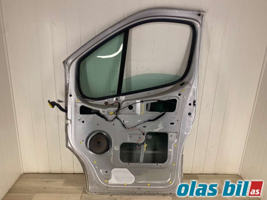 Dør høyre foran til Renault Trafic 2006-2014 (RENAULT|7751478601|)