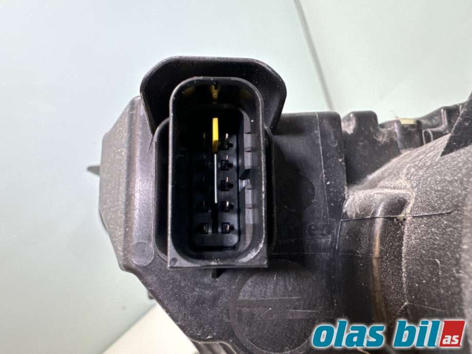 Frontlykt høyre halogen til Opel Mokka E 2020-->> (Type II)  (|98 340 079 80)