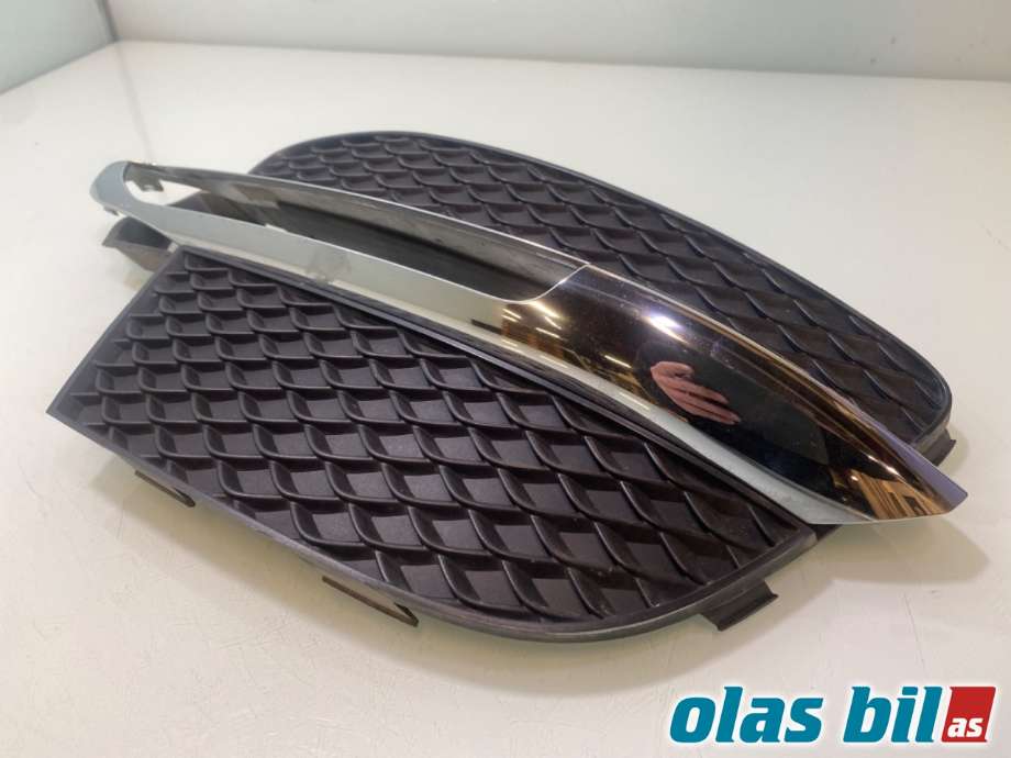 Frontlyktehus til Mercedes B-Klasse 2011-2018 (W246) (W246) (MERCEDES||A 242 885 08 22)