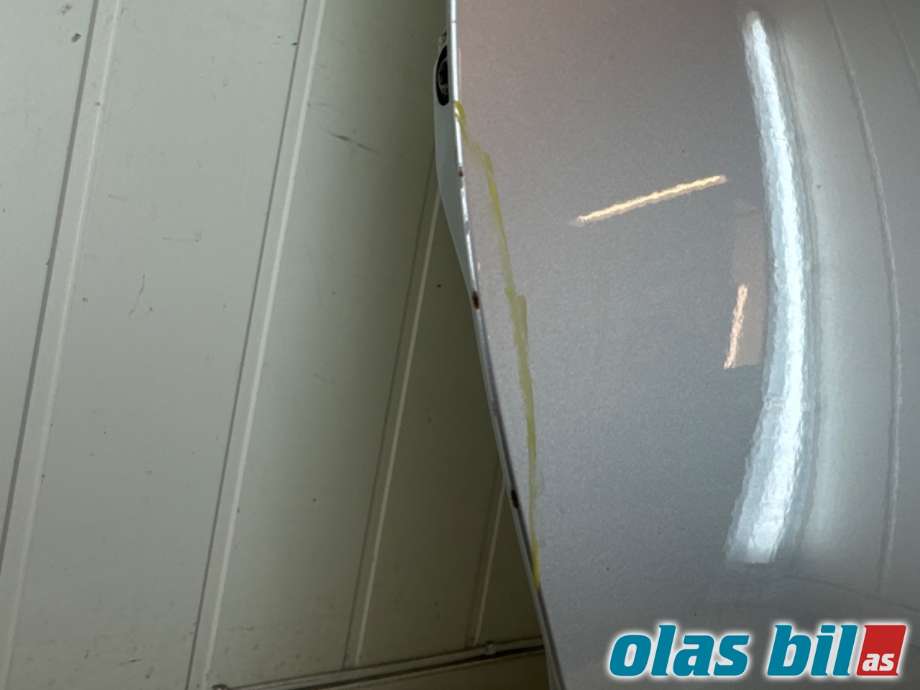 Dør høyre bak til Škoda Roomster 2006-2010 (Fase 1)  (SKODA|5J7 833 056|)