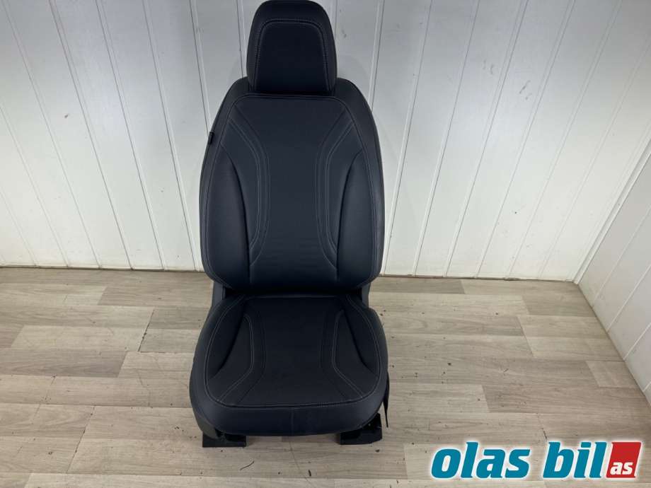 Sete foran høyre til Ford Mustang Mach-e, 2020-->> (FORD (US)|2545199)