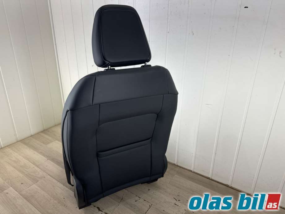 Sete foran høyre til Ford Mustang Mach-e 2020-->> (FORD (US)|2545199|LJ9A-61700-ACE|)