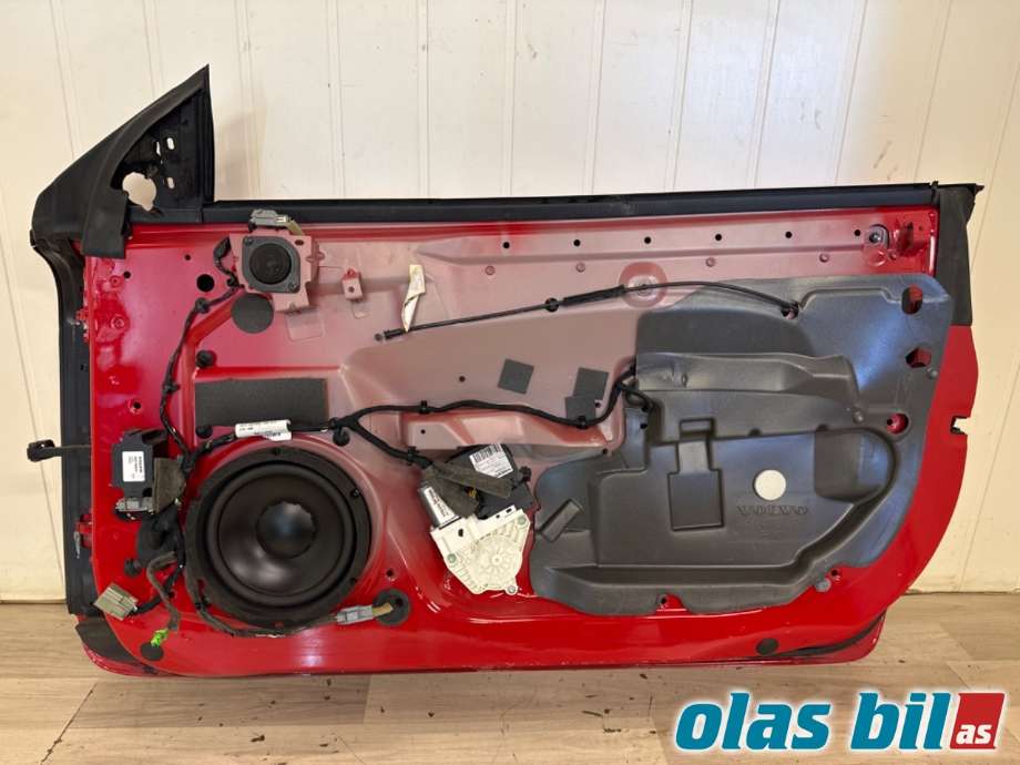 Dør høyre foran til Volvo C70 2006-2010 (Type II, Fase 1)  (VOLVO|31335476|)