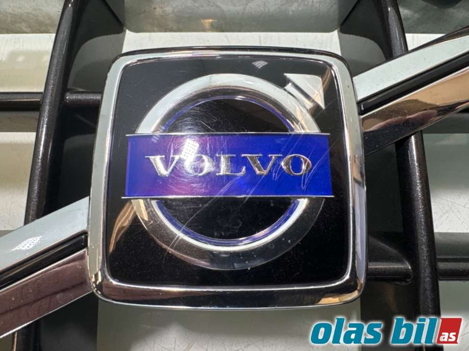 Grill til Volvo C70 2006-2010 (Type II, Fase 1)  (VOLVO|8620343|)