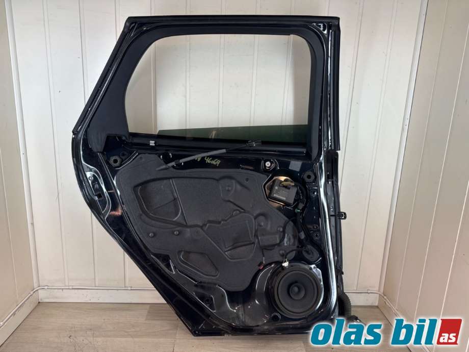 Dør venstre bak til Ford Focus 2011-2014 (Type III, Fase 1) (FORD|2172764|PBM51-N24631-AE|)