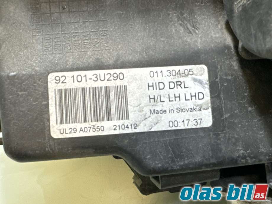 Frontlykt venstre xenon til Kia Sportage 2010-2016 (Type III) (KIA||92 101 3U290)