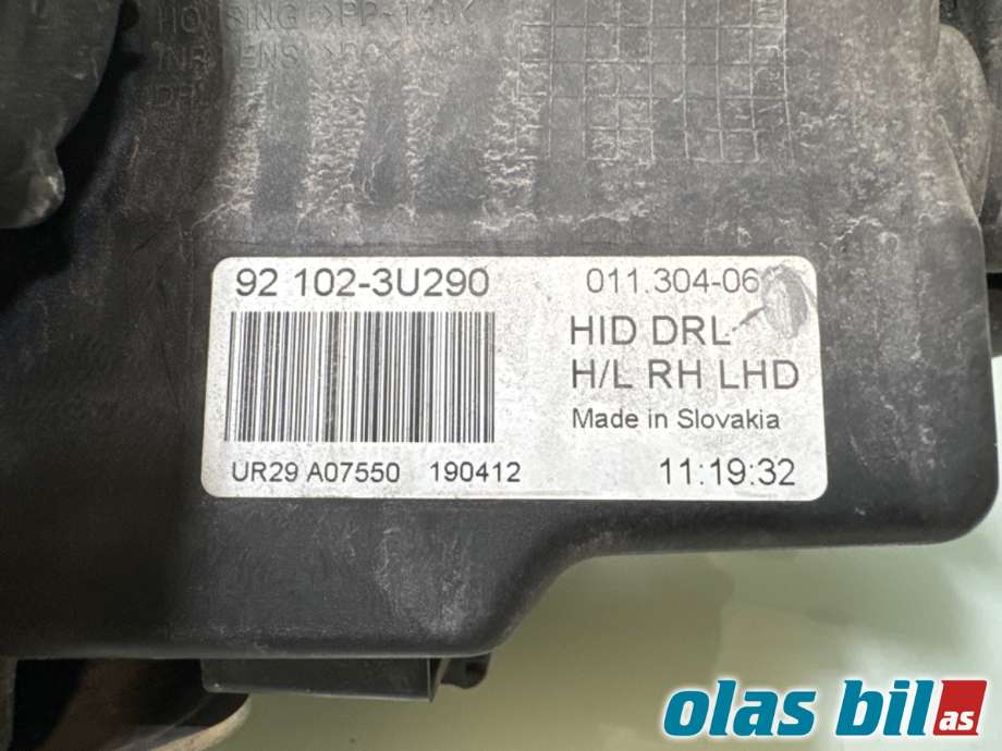 Frontlykt høyre xenon til Kia Sportage 2010-2016 (Type III)  (KIA||92 102 3U290)