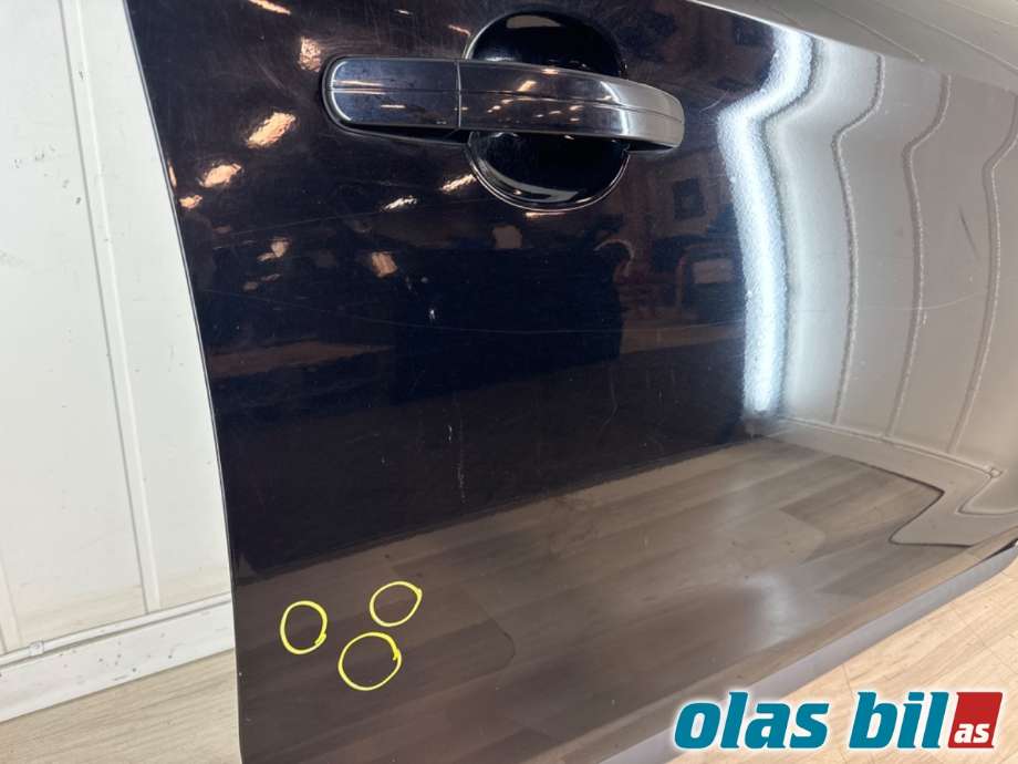 Dør høyre foran til Ford Kuga 2008-2012 (Type I)  (FORD|1712678|)