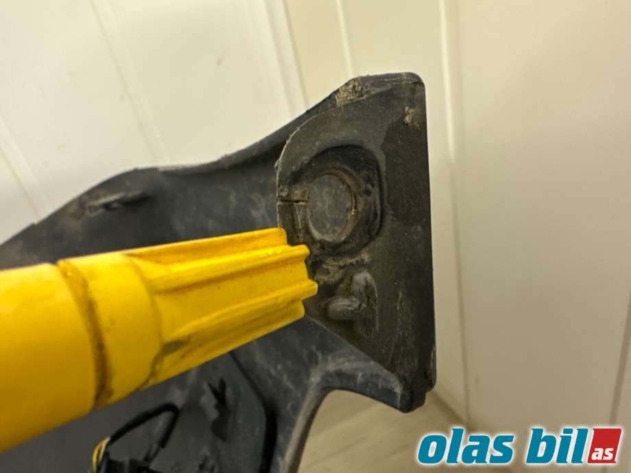 Støtfanger foran til BMW X5 2007-2013 (E70) (E70) (BMW|51 11 7 172 402|)