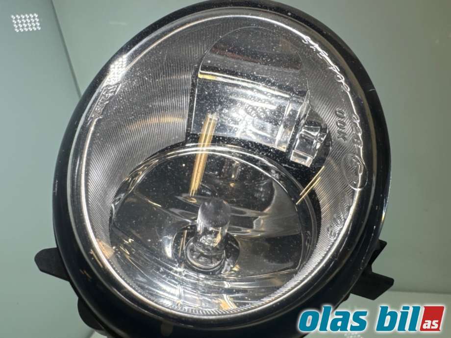 Tåkelykt venstre foran til BMW X5 2007-2013 (E70) (E70) (BMW|63 17 7 184 317||6317 7184317 02)