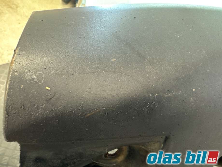 Stigtrinn/stigbrett til BMW X5 2007-2013 (E70) (E70) (BMW|51 77 7 163 555|)