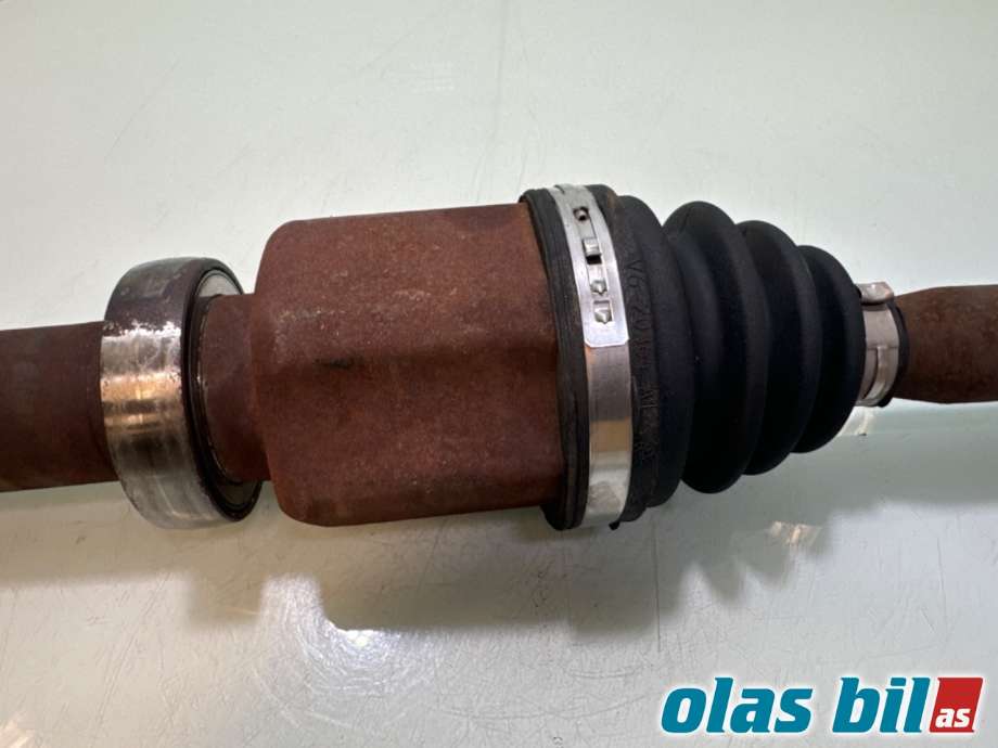 Drivaksel høyre foran til Ford Mondeo 2007-2010 (Type IV, Fase 1)  (FORD|1675006|1803626|8G91-3B436-BB)