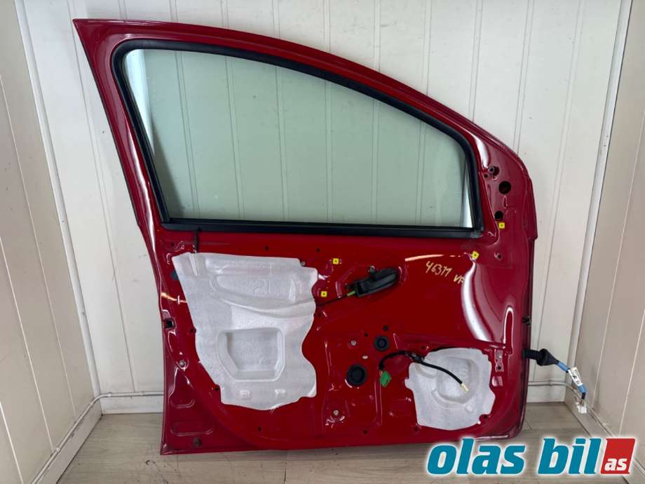 Dør venstre foran til Toyota Aygo 2005-2014 (Type I) (TOYOTA|670020H010|)
