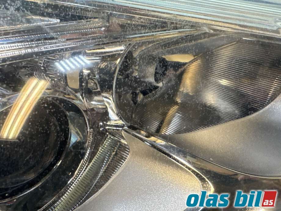 Frontlykt høyre halogen til Ford Galaxy 2015-2022 (Type IV)  (FORD|2240608||EM2B-13W029-JE)
