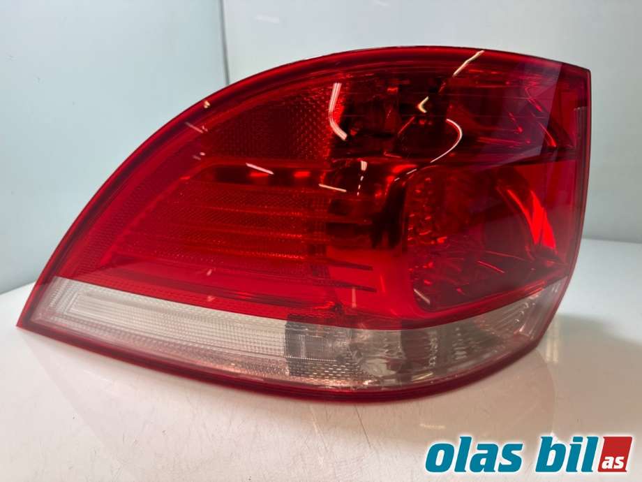 Baklykt venstre til VW Golf V, Combi 2003-2008 (VOLKSWAGEN|1K9 945 096 C|)