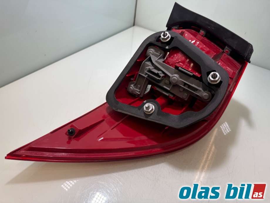 Baklykt venstre til VW Golf V, Combi 2003-2008 (VOLKSWAGEN|1K9 945 096 C|)