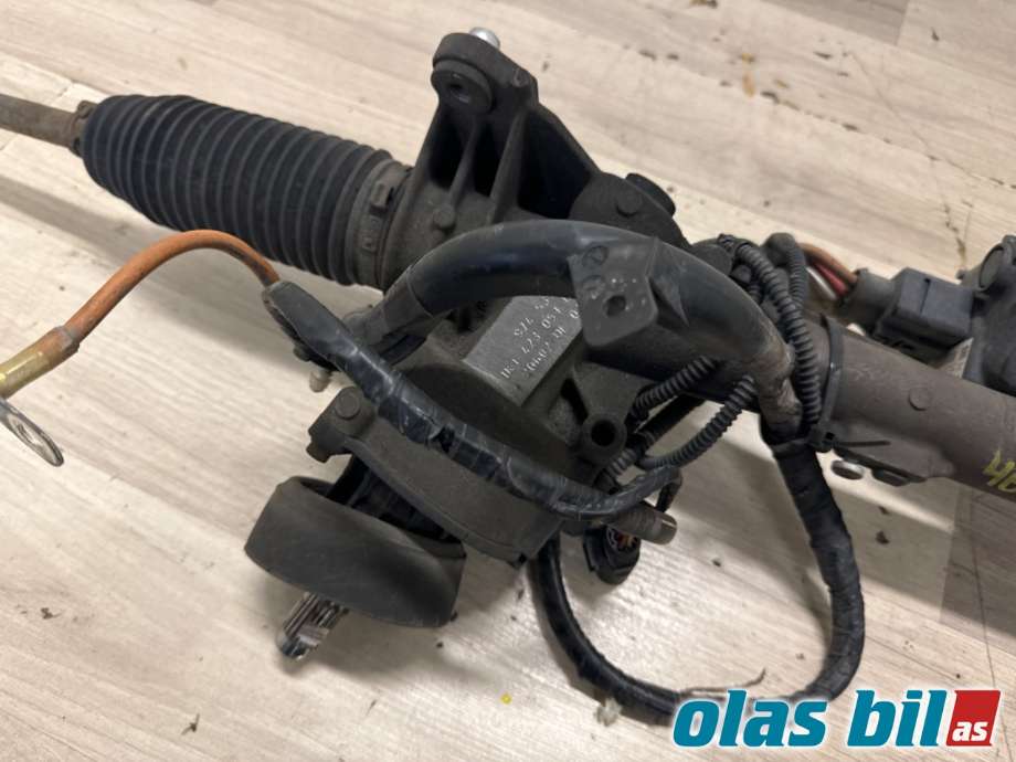 Tannstang elektrisk til VW Golf V, Combi 2003-2008 (VOLKSWAGEN|1K1 423 055 GX||1K1 423 051 DM)