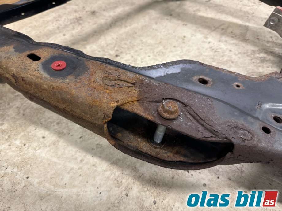 Travers foran hoved til Ford Mondeo 2007-2010 (Type IV, Fase 1)  (FORD|1863638|)
