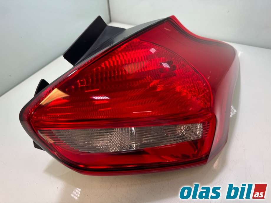 Baklykt høyre til Ford Focus 2014-2018 (Type III, Fase 2) (FORD|1893908|)