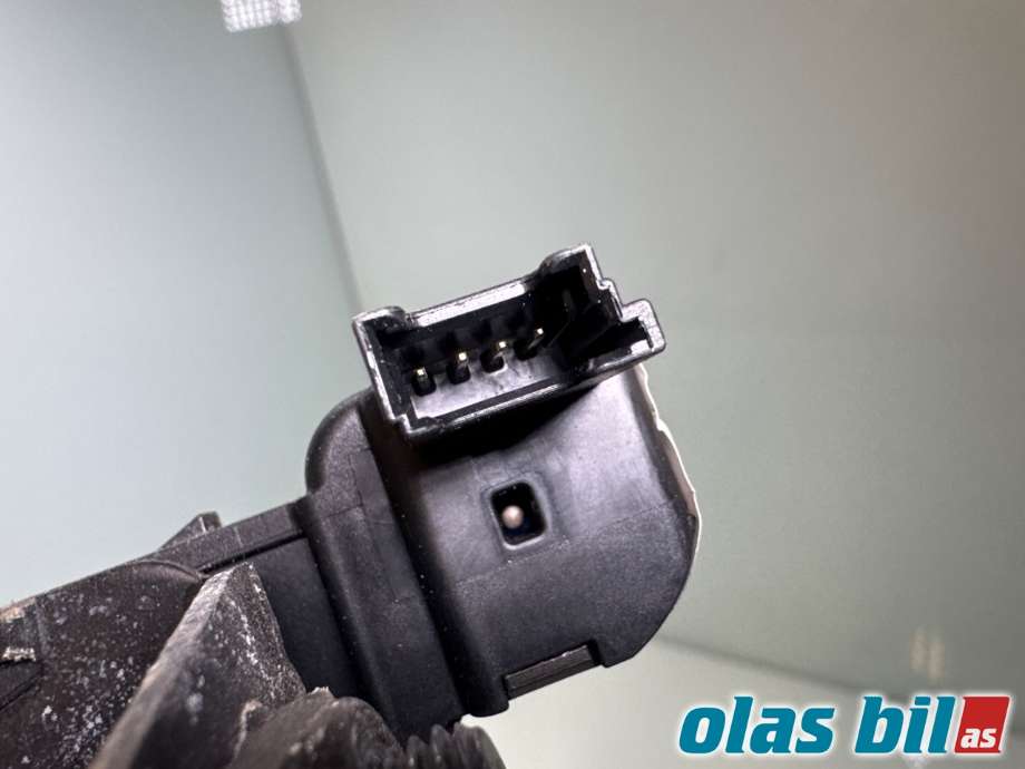 Baklukelås til BMW X1 2009-2015 (E84) (E84) (BMW|51 24 7 200 511||912781-103)