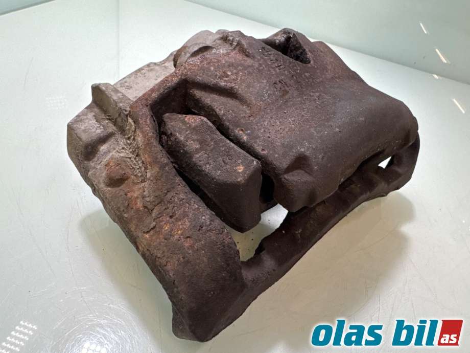 Bremsecaliper venstre foran til Volvo V70 2007-2013 (Type III, Fase 1)  (VOLVO|36000151|)