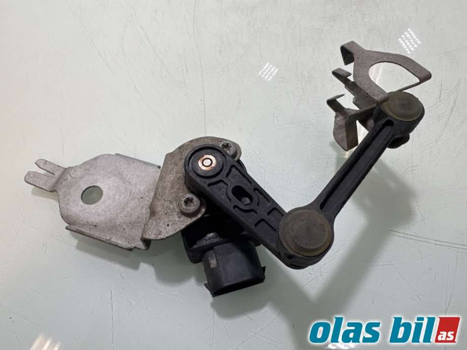 Sensor nivå til Mercedes C-Klasse 2014-2018 (Fase 1) (W205) (W205) (MERCEDES|A 205 905 70 01|A 213 905 34 02|A 222 905 05 03)