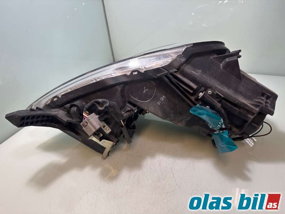 Frontlykt høyre halogen til Peugeot iOn 2011-2020 (PEUGEOT|6206 W9|)