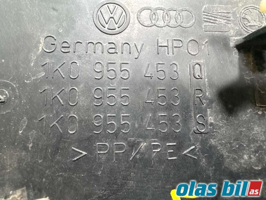 Spylertank til VW Golf VI 2008-2012 (VOLKSWAGEN|1K0 955 453 S||1K0 955 453 Q)