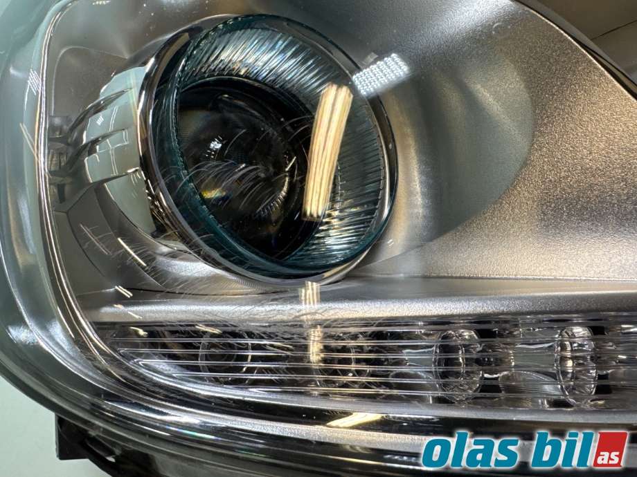 Frontlykt høyre halogen til Kia Soul 2014-2019 (Type II)  (KIA|92102E 40101D|)