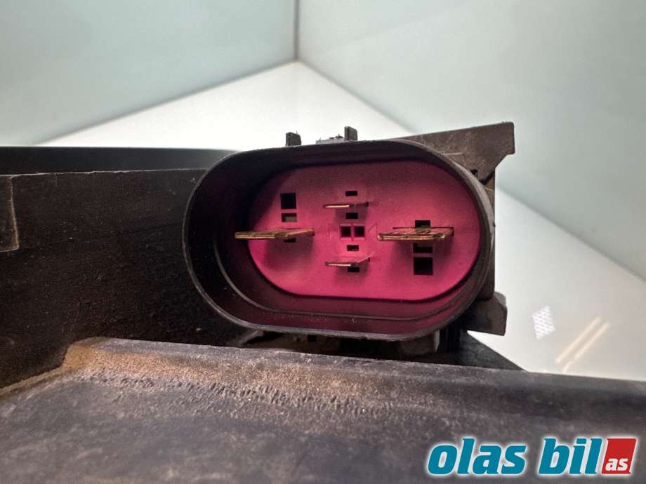 Kjølevifte til VW Passat 2005-2010 (B6) (B6) (VOLKSWAGEN|1K0 959 455 FJ|1K0 959 455 ET|1K0 121 207 BC)
