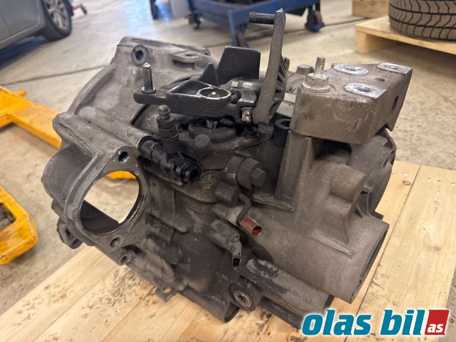 Girkasse manuell 6-trinn til VW Passat 2005-2010 (B6) (B6) (VOLKSWAGEN|02Q 300 046 H|)